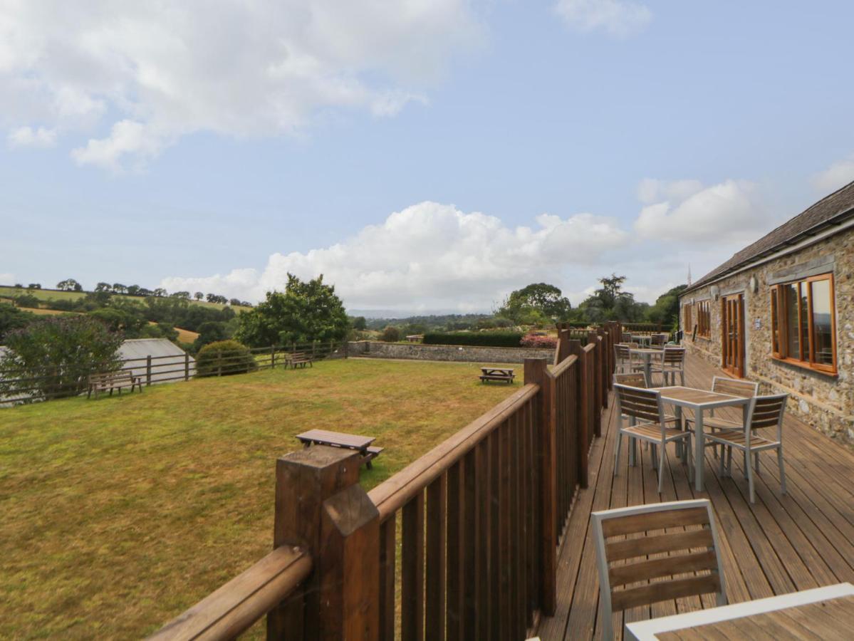 Harcombe House Bungalow 9 Newton Abbot Esterno foto